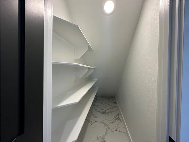 $390,000 | 5077 North Oakland Lane, Bryan, TX 77808