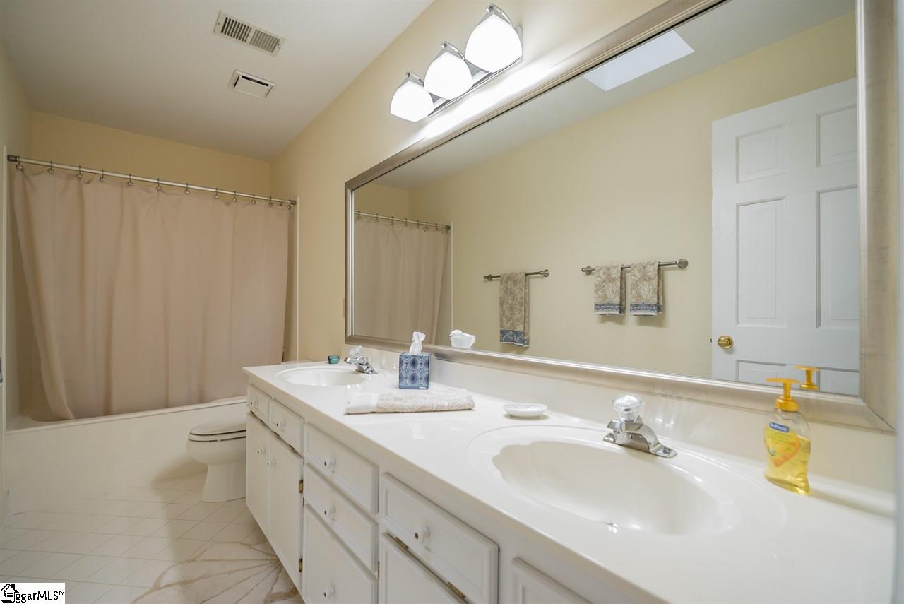 138 Sun Meadow Road Greer, SC 29650 - Photo 23 of 36 Gallery Image 23