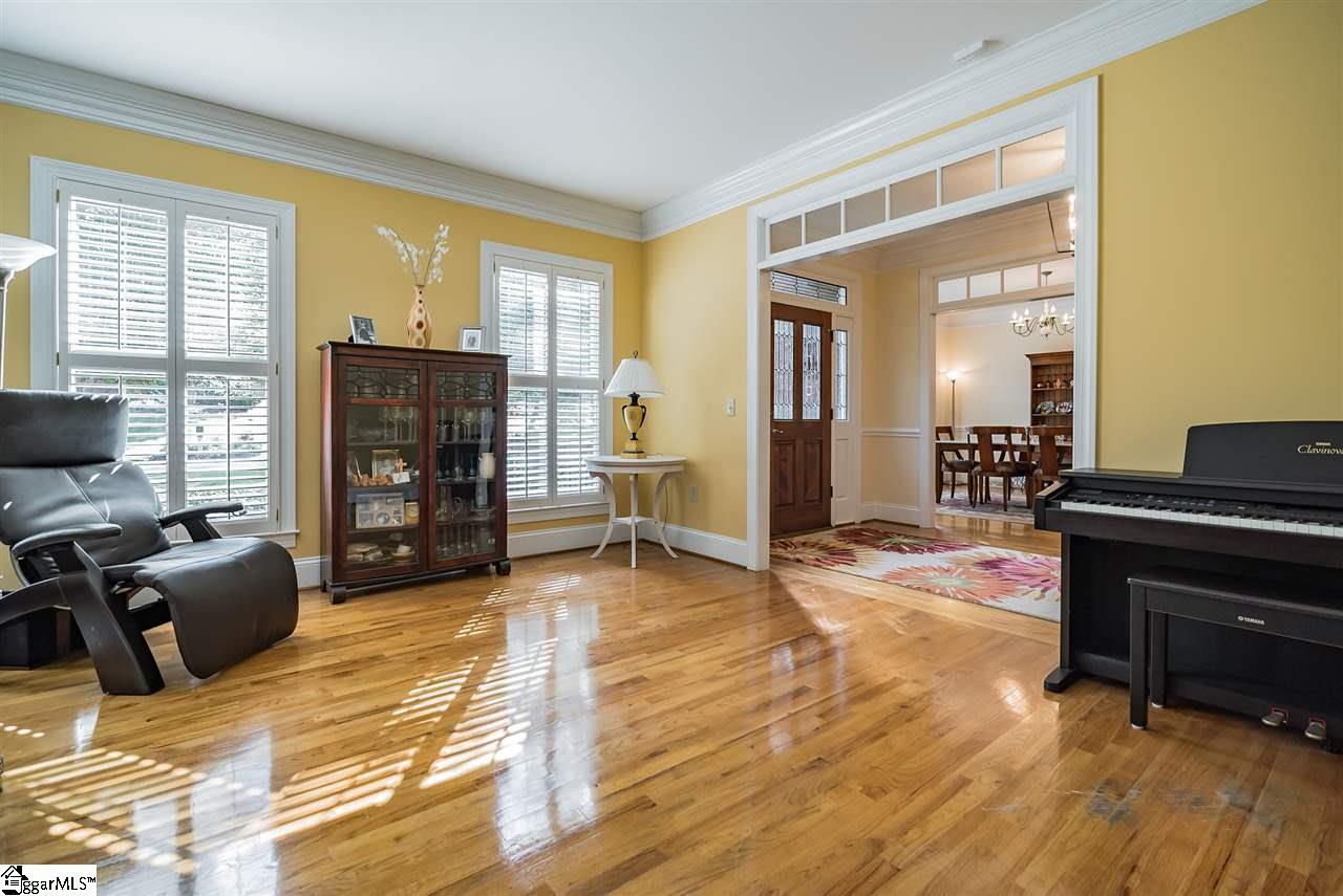 138 Sun Meadow Road Greer, SC 29650 - Photo 7 of 36 Gallery Image 7