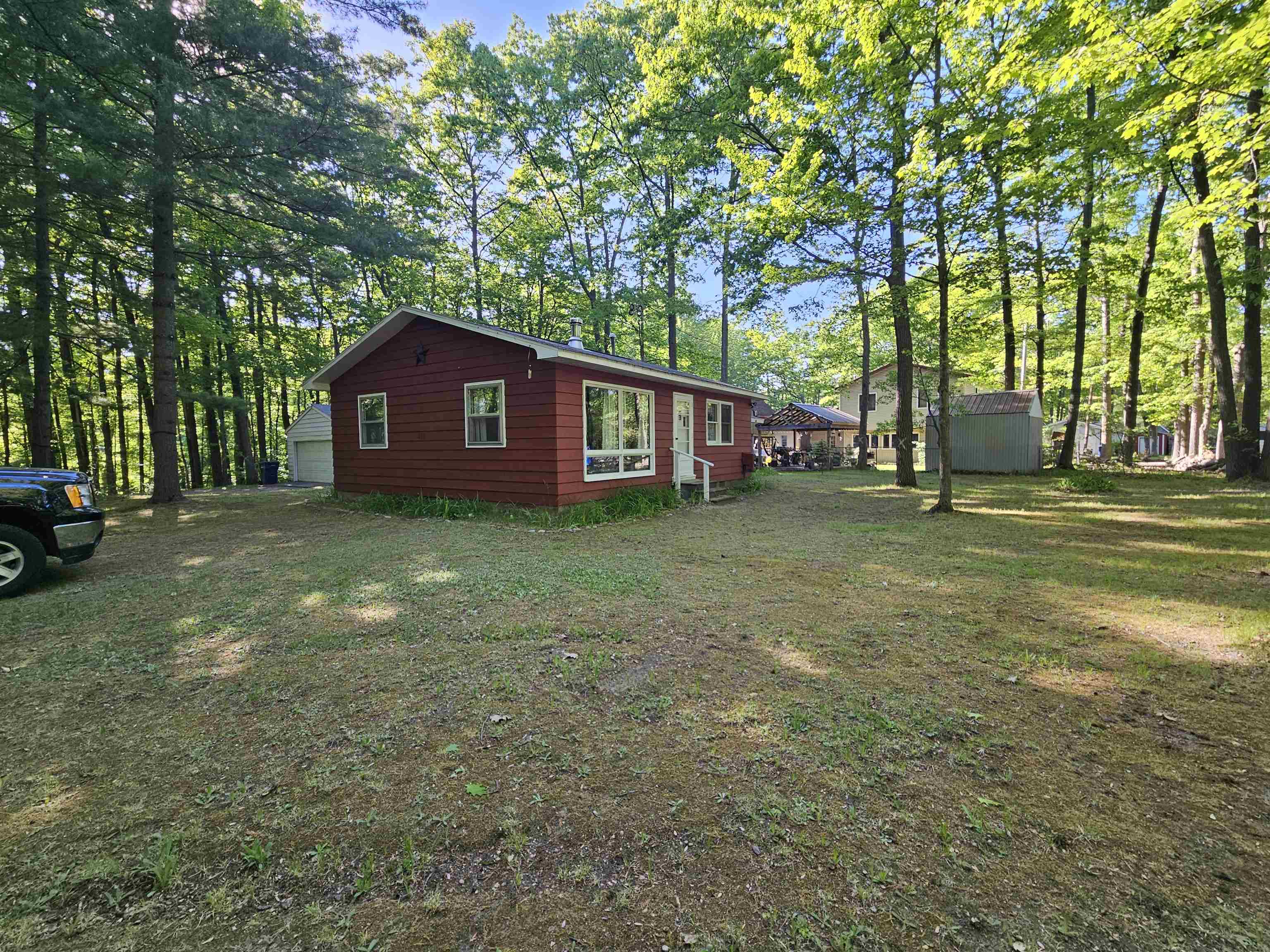 515 Coleman Street Harrison, MI 48625 - Photo 14 of 15