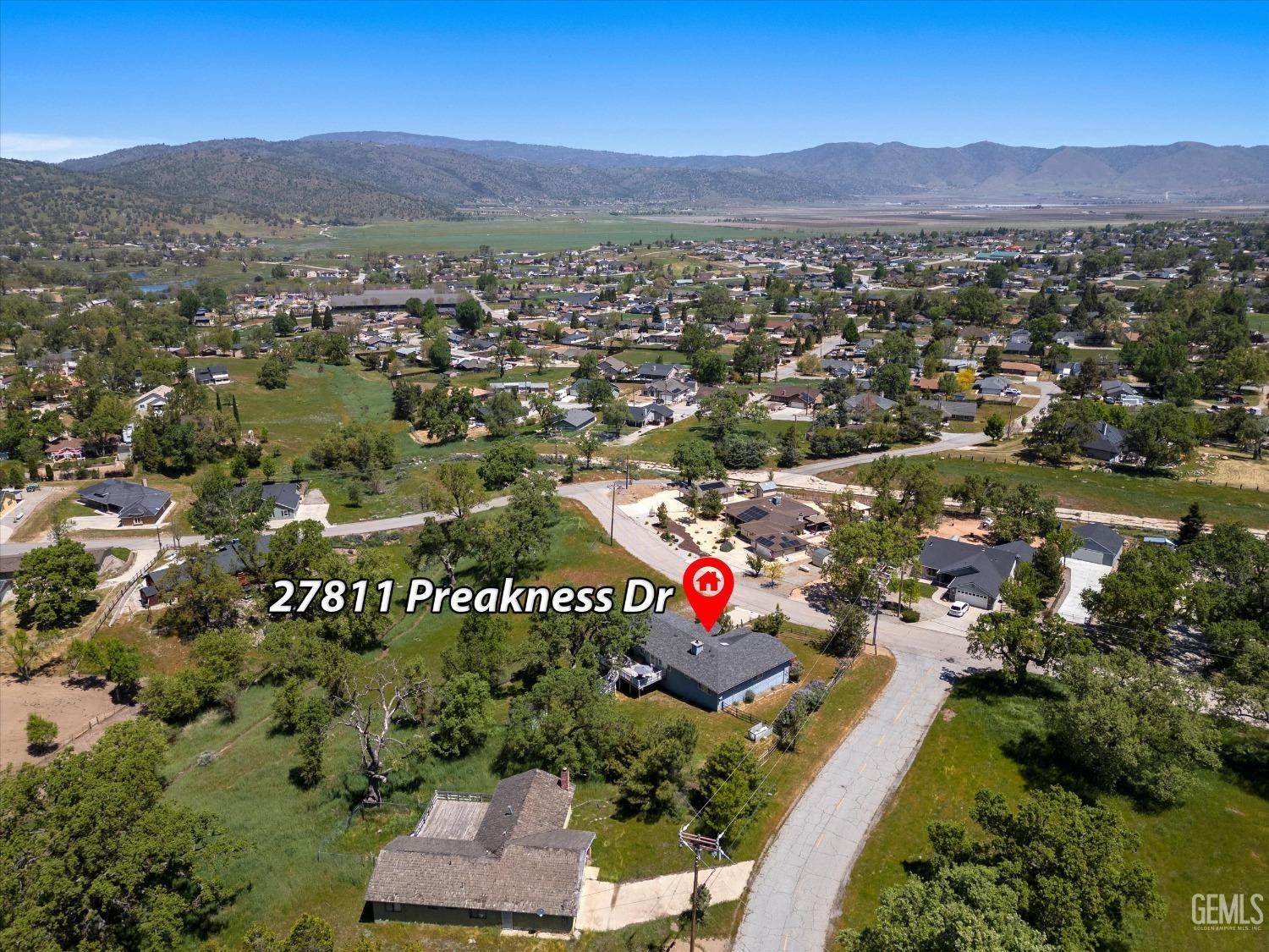 Undisclosed Address Tehachapi, CA 93561 - Photo 47 of 47 an aerial view of a town with swimming pool