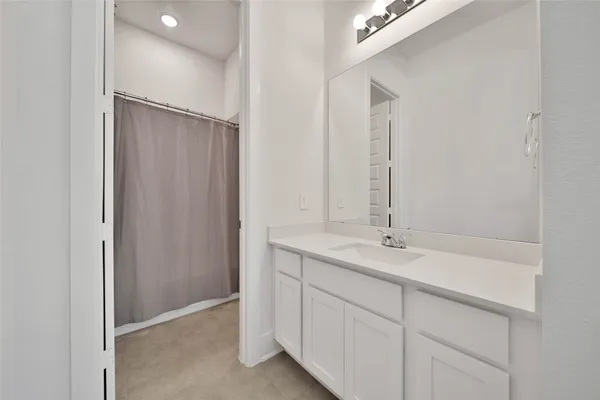 $670,000 | 343 Twilight Toast Drive, Conroe, TX 77304