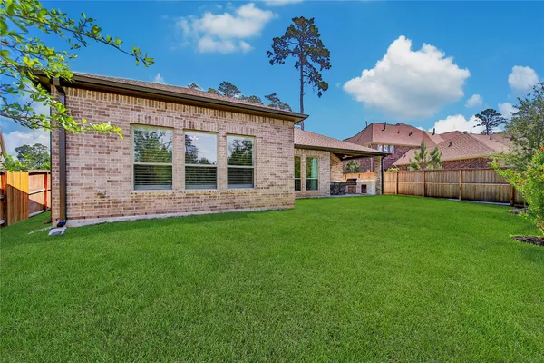 $670,000 | 343 Twilight Toast Drive, Conroe, TX 77304