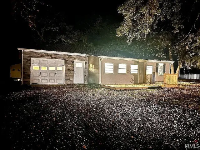 $309,900 | 2983 North Murphy Lane, Warsaw, IN 46582