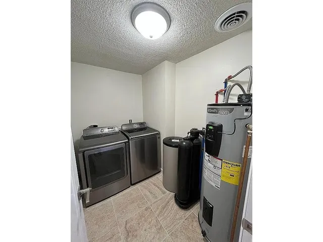 $309,900 | 2983 North Murphy Lane, Warsaw, IN 46582