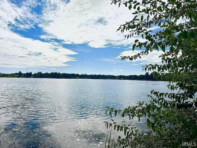 $309,900 | 2983 North Murphy Lane, Warsaw, IN 46582