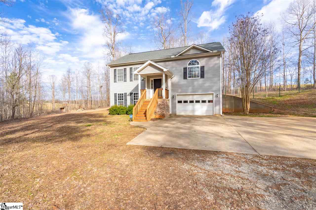 400 Nodine Road Campobello, SC 29322 - Photo 2 of 24