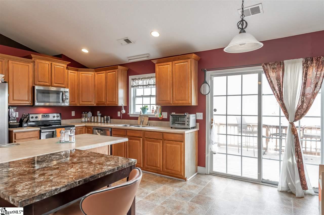 400 Nodine Road Campobello, SC 29322 - Photo 8 of 24