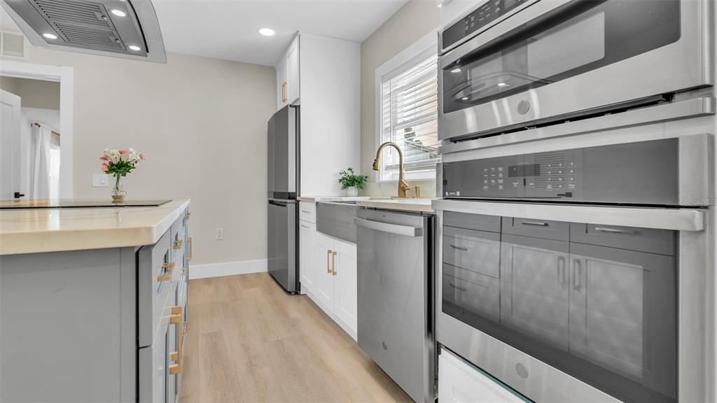 2906 West Nassau Street Tampa, FL 33607 - Photo 9 of 31