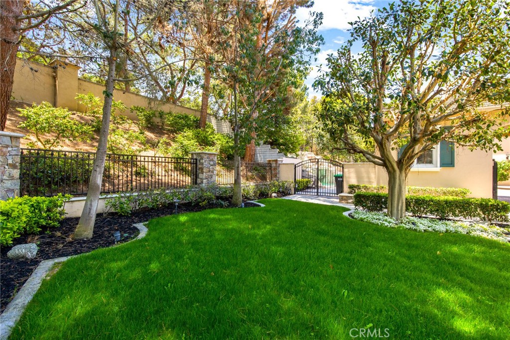 3 Seabluff Newport Beach, CA 92660 - Photo 6 of 74