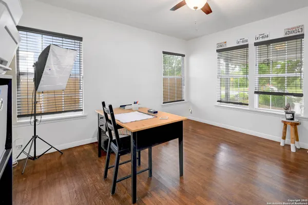 $2,200 | 2231 West Woodlawn Avenue, San Antonio, TX 78201
