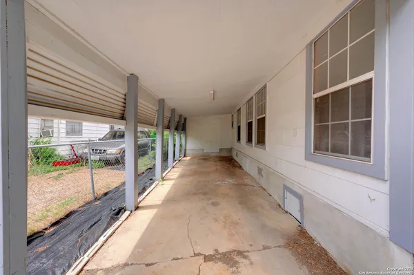 $2,200 | 2231 West Woodlawn Avenue, San Antonio, TX 78201