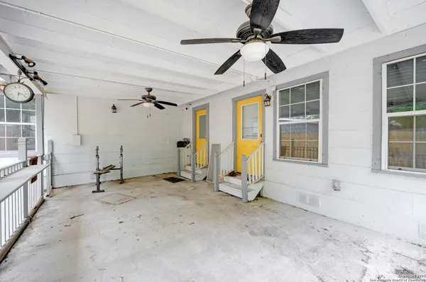 $2,200 | 2231 West Woodlawn Avenue, San Antonio, TX 78201