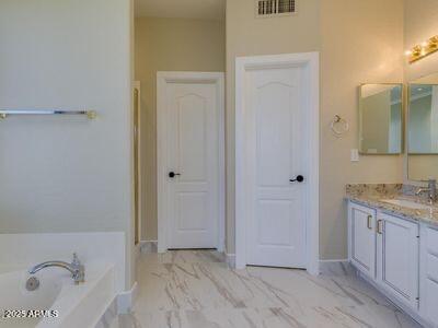 3634 North Desert Oasis Mesa, AZ 85207 - Photo 17 of 41 Bath