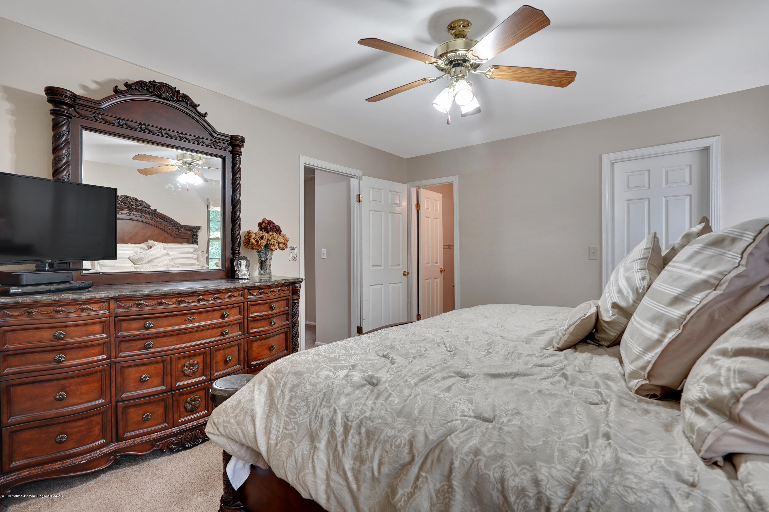 11 Hunters Run Oceanport, NJ 07757 - Photo 22 of 30 mjb00651-mjb00655