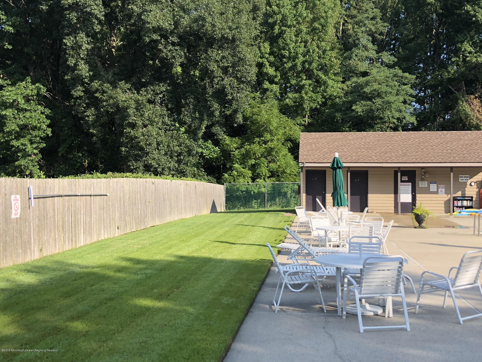 11 Hunters Run Oceanport, NJ 07757 - Photo 28 of 30 IMG_2558