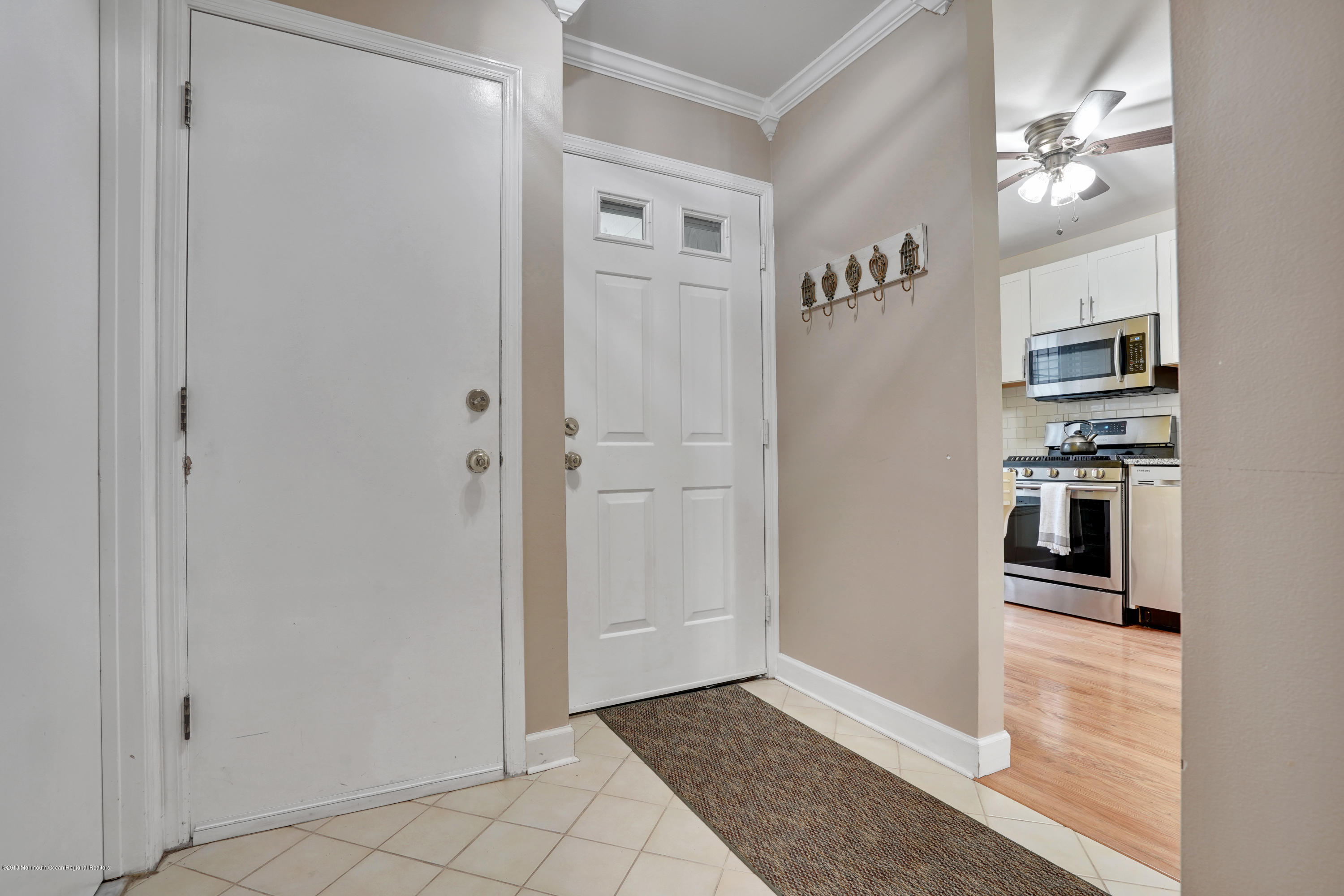 11 Hunters Run Oceanport, NJ 07757 - Photo 6 of 30 mjb00611-mjb00615