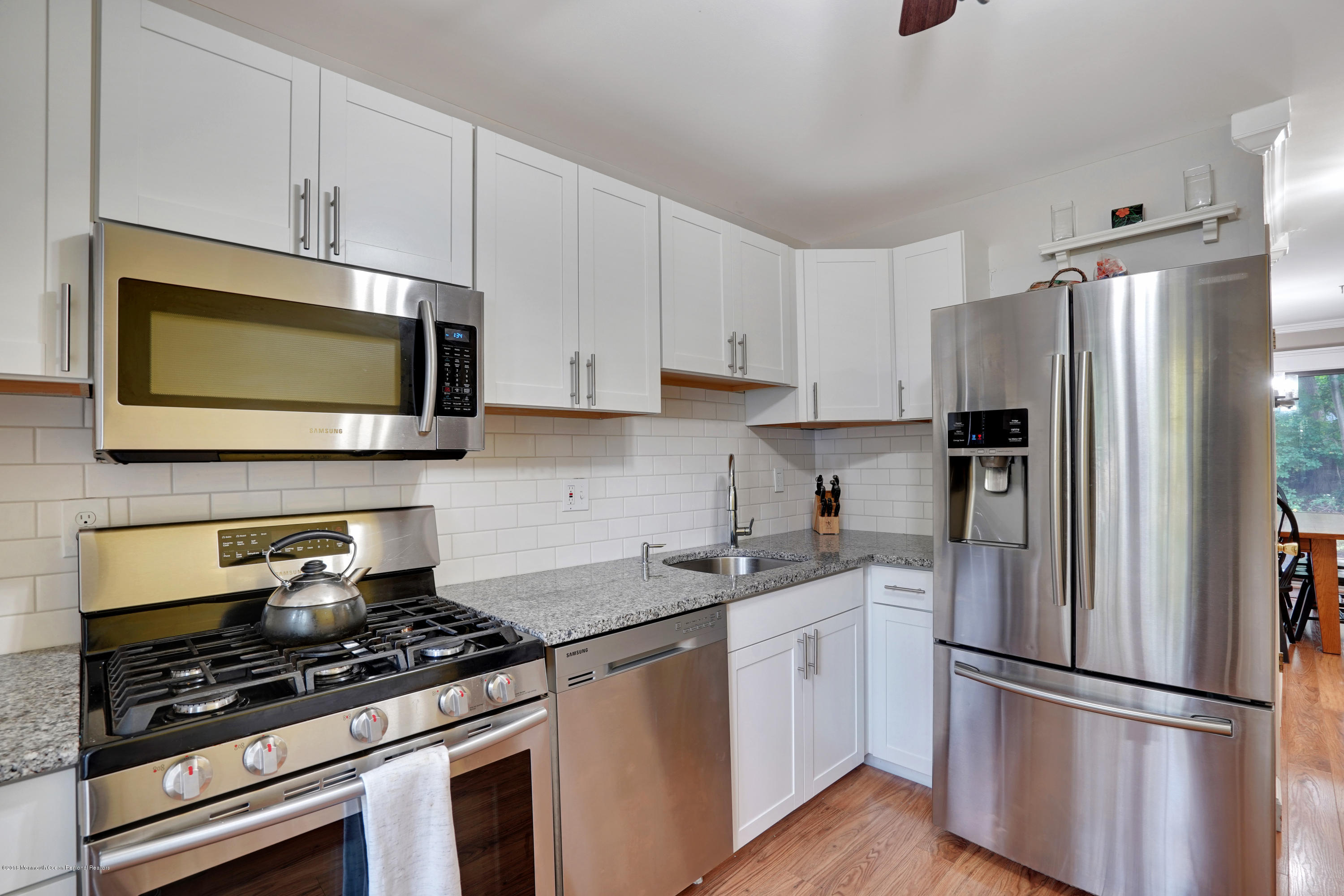 11 Hunters Run Oceanport, NJ 07757 - Photo 10 of 30 mjb00591-mjb00595