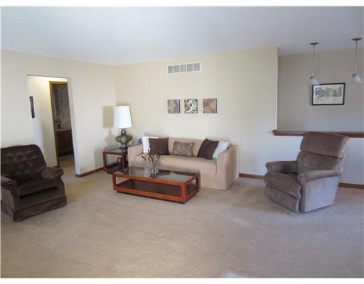 26372 Riding Trail South Bend, IN 46619 - Photo 2 of 12 Gallery Image 2