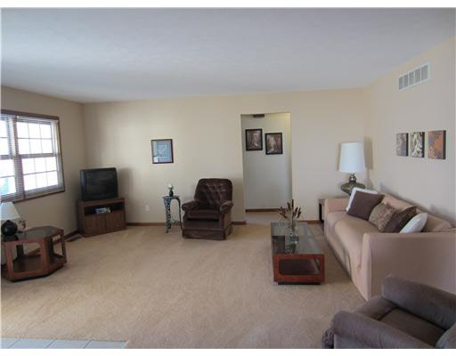 26372 Riding Trail South Bend, IN 46619 - Photo 3 of 12 Gallery Image 3