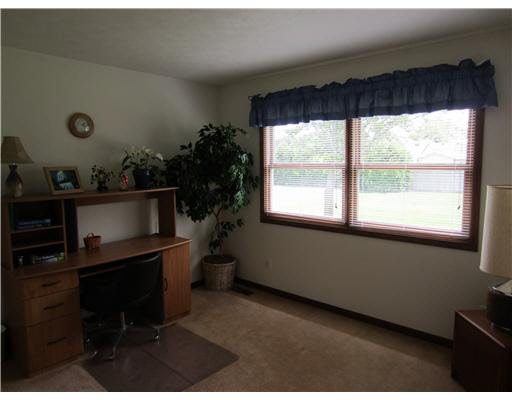 26372 Riding Trail South Bend, IN 46619 - Photo 10 of 12 Gallery Image 10