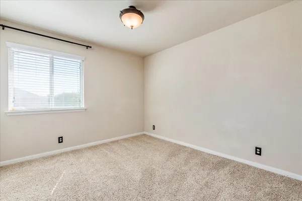 $2,050 | 711 Heritage Springs Trail, Round Rock, TX 78664