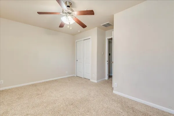 $2,050 | 711 Heritage Springs Trail, Round Rock, TX 78664