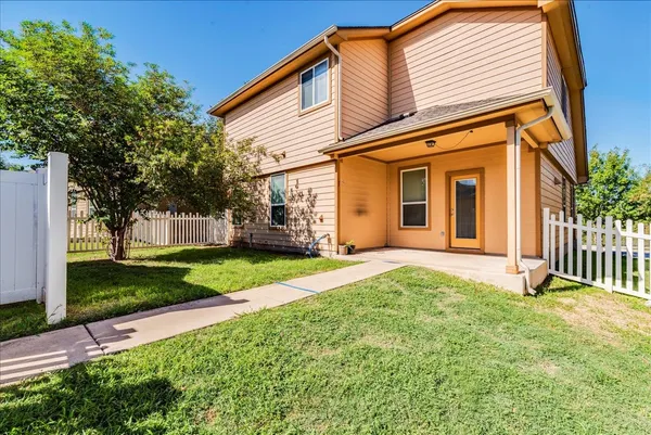 $2,050 | 711 Heritage Springs Trail, Round Rock, TX 78664