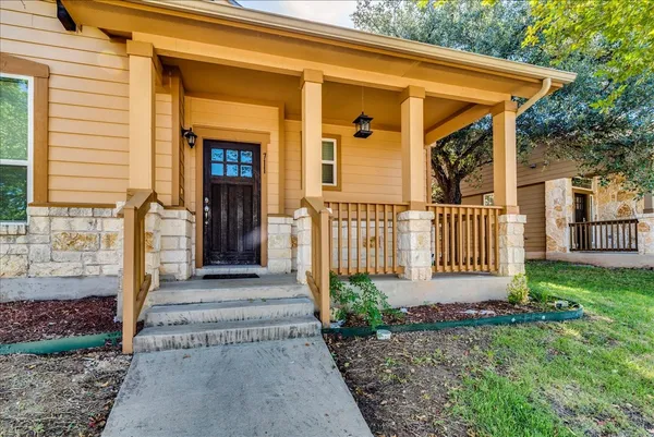 $2,050 | 711 Heritage Springs Trail, Round Rock, TX 78664