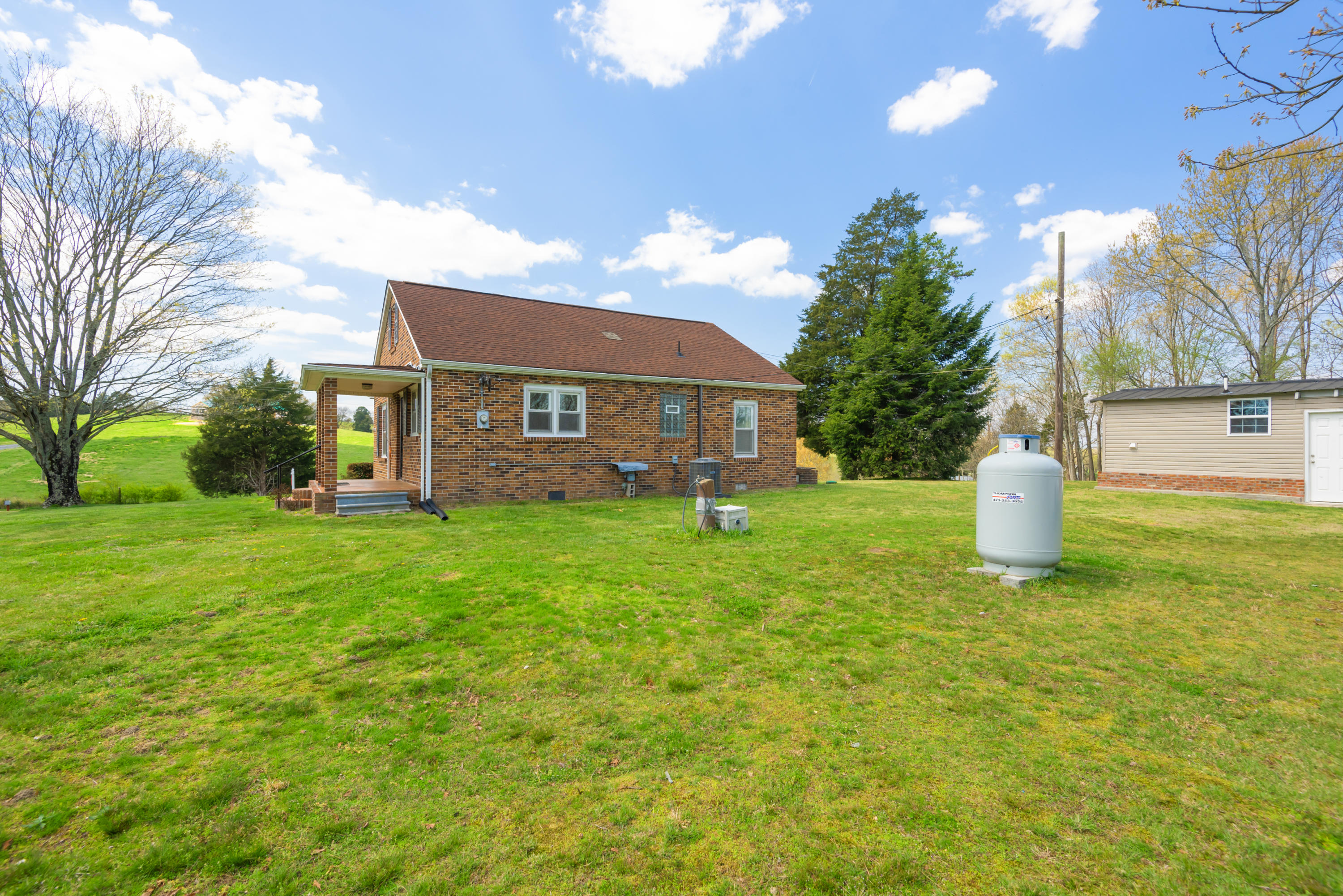 2844 Oakland Road Philadelphia, TN 37846 - Photo 21 of 39 2844OaklandRd-28