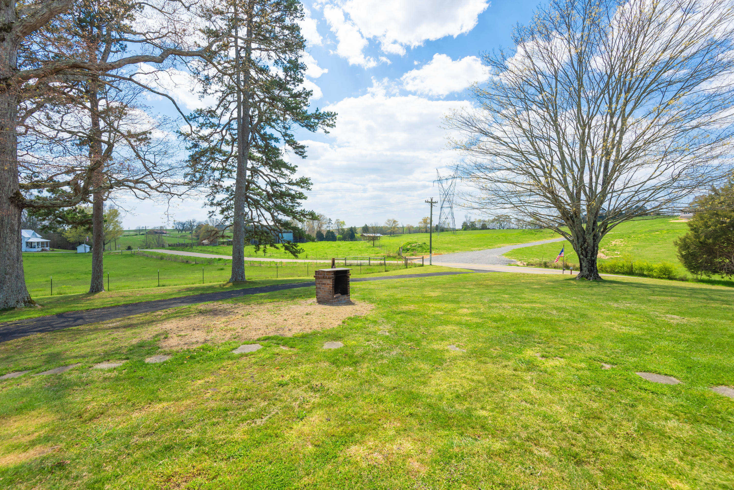 2844 Oakland Road Philadelphia, TN 37846 - Photo 31 of 39 2844OaklandRd-29