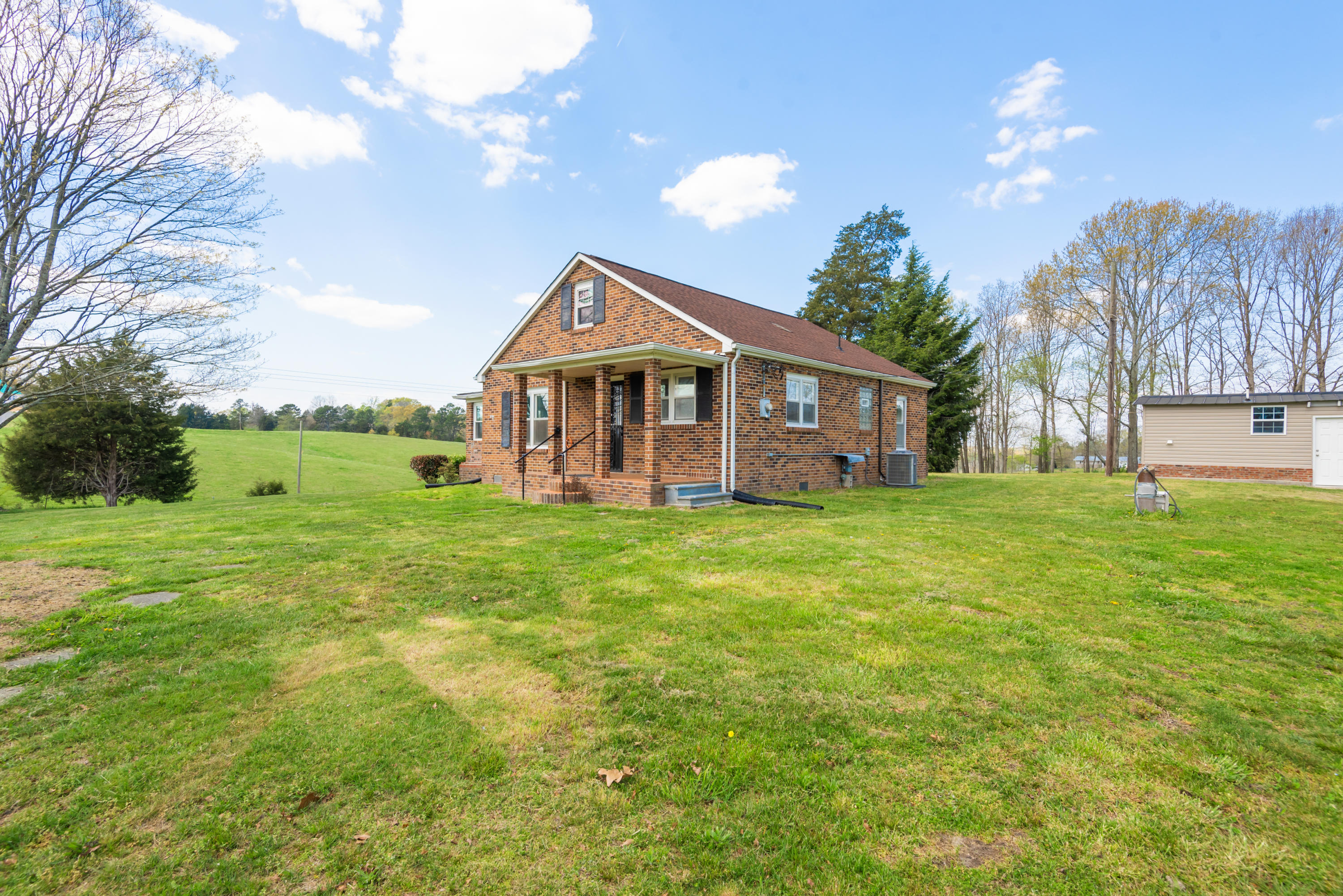 2844 Oakland Road Philadelphia, TN 37846 - Photo 34 of 39 2844OaklandRd-39