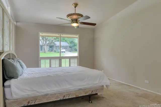 $825,000 | 509 Canterbury Hill Street, Terrell Hills, TX 78209