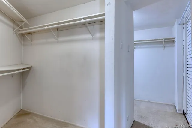 $825,000 | 509 Canterbury Hill Street, Terrell Hills, TX 78209