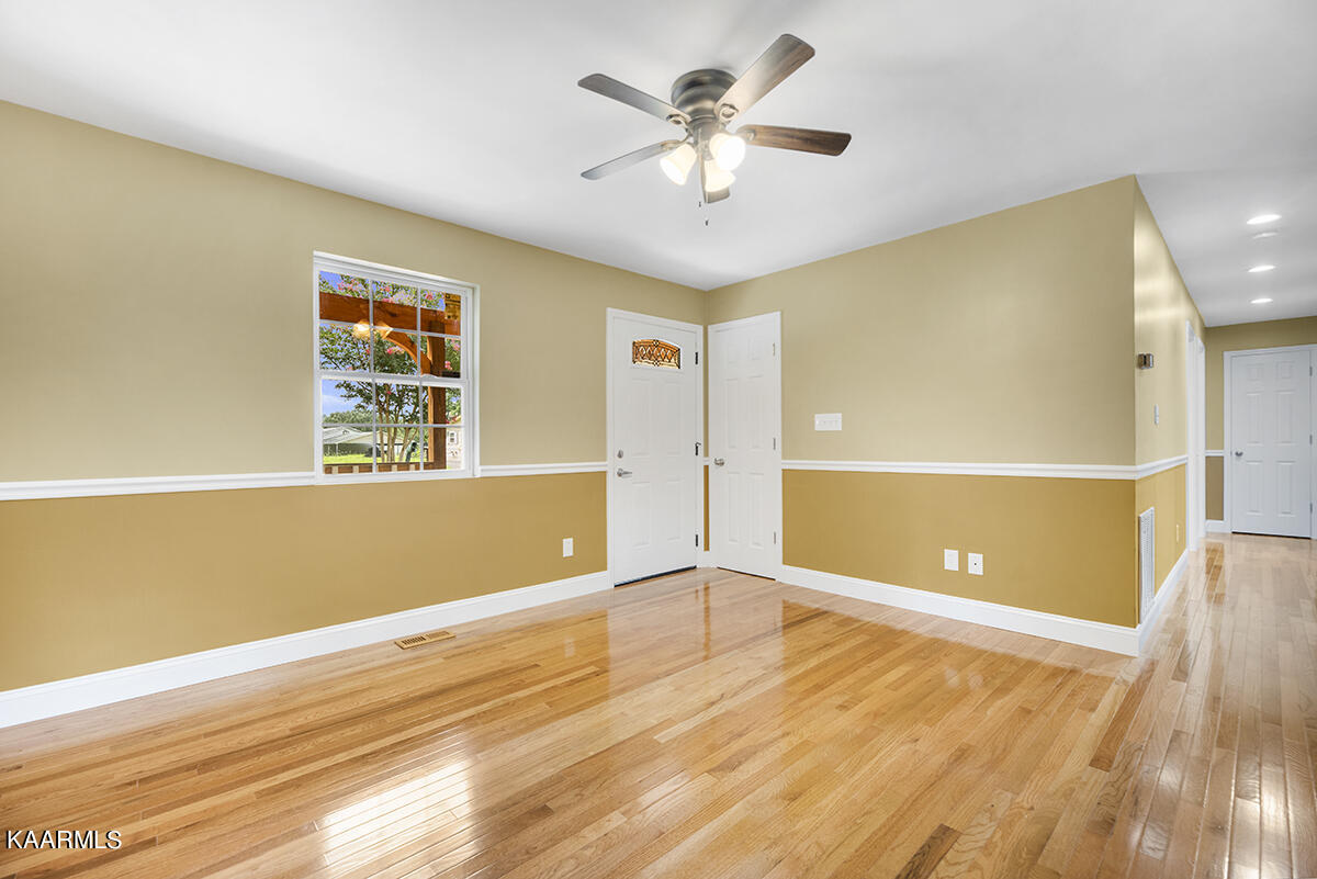 3936 Big Springs Ridge Road Friendsville, TN 37737 - Photo 11 of 28 BgSprngsRdg3936 (12)