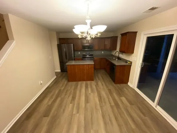 $2,300 | 107 Moon Shadow Lane, Summerville, SC 29485