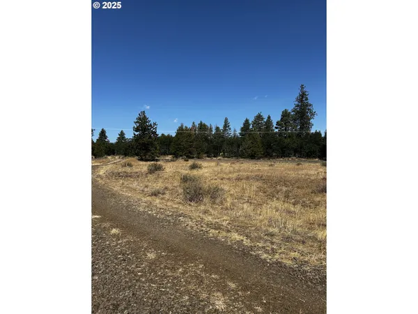 a view of a lake view