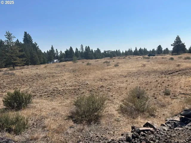 a view of lake view and mountain view