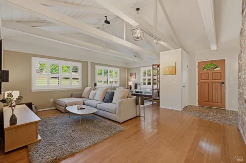 $1,695,000 | 8174 Whited Road, Sebastopol, CA 95472