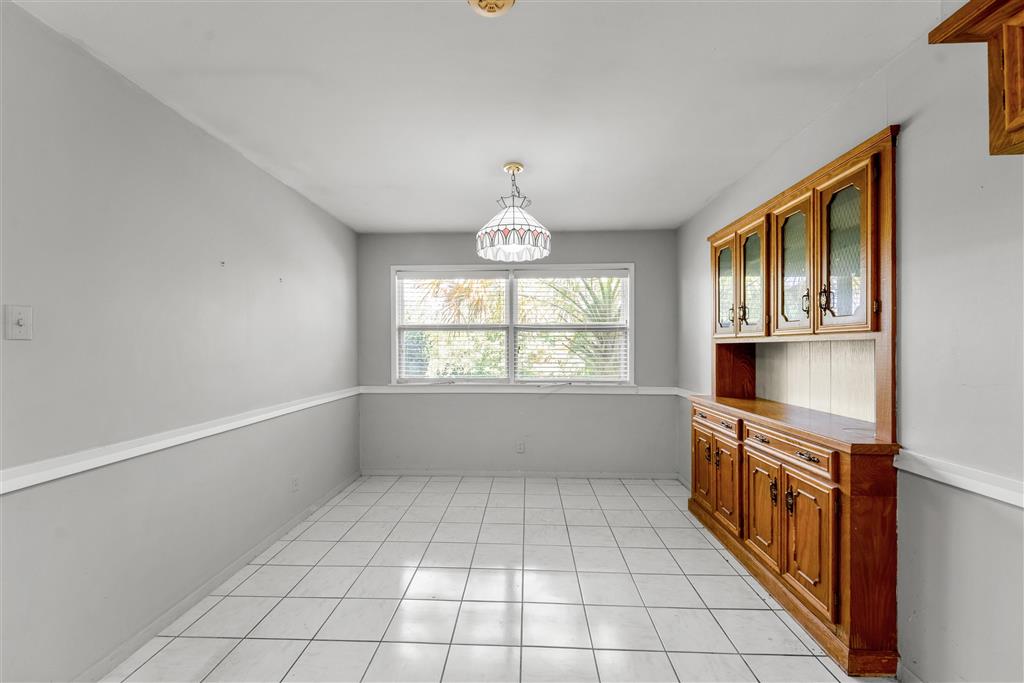 725 West Sale Road Lake Charles, LA 70605 - Photo 7 of 43 Gallery Image 7