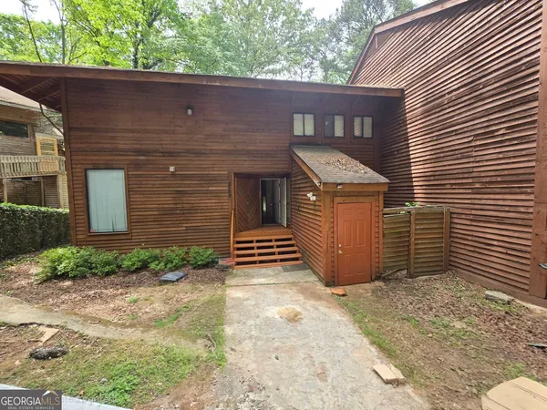 $1,800 | 2569 Terrace Trail, Decatur, GA 30035