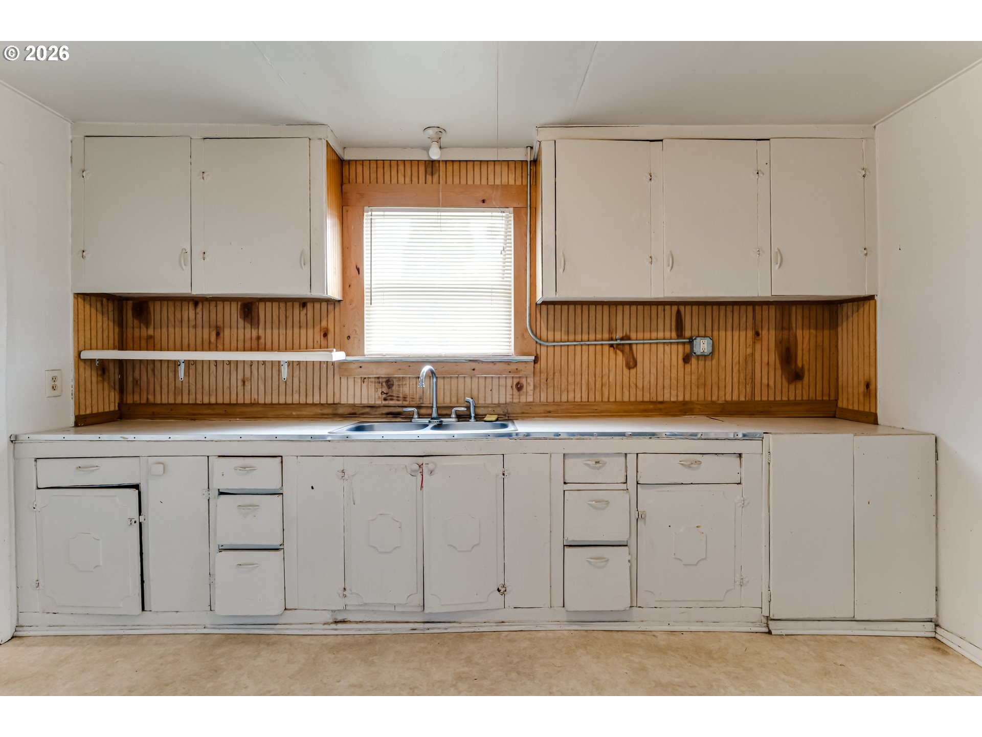 123 10th Street Springfield, OR 97477 - Photo 12 of 25