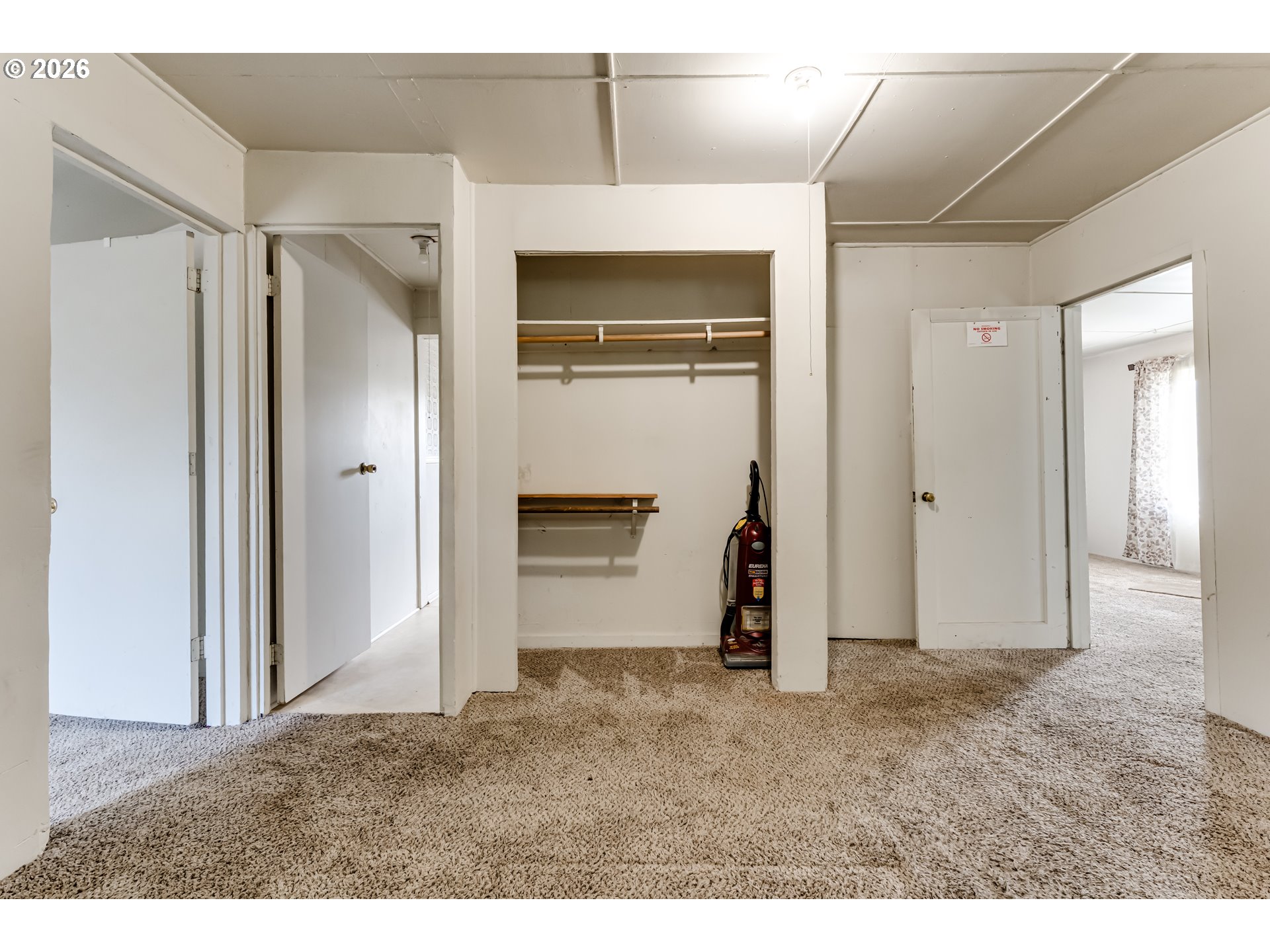123 10th Street Springfield, OR 97477 - Photo 17 of 25