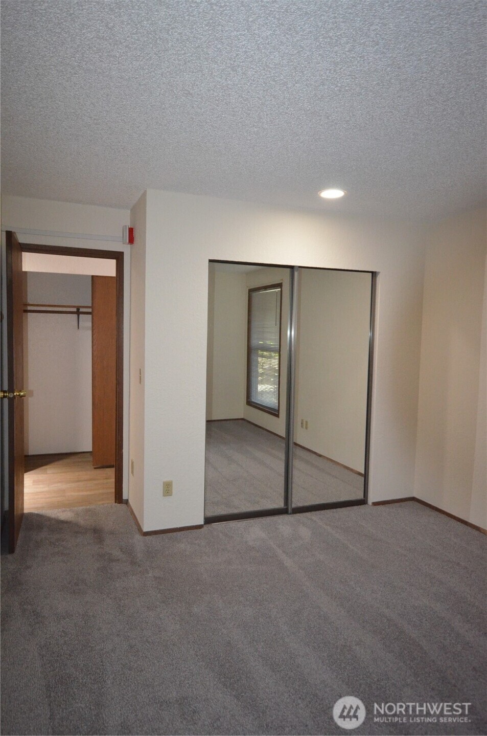 9517 Northeast 180th Street, Unit B103 Bothell, WA 98011 - Photo 13 of 22