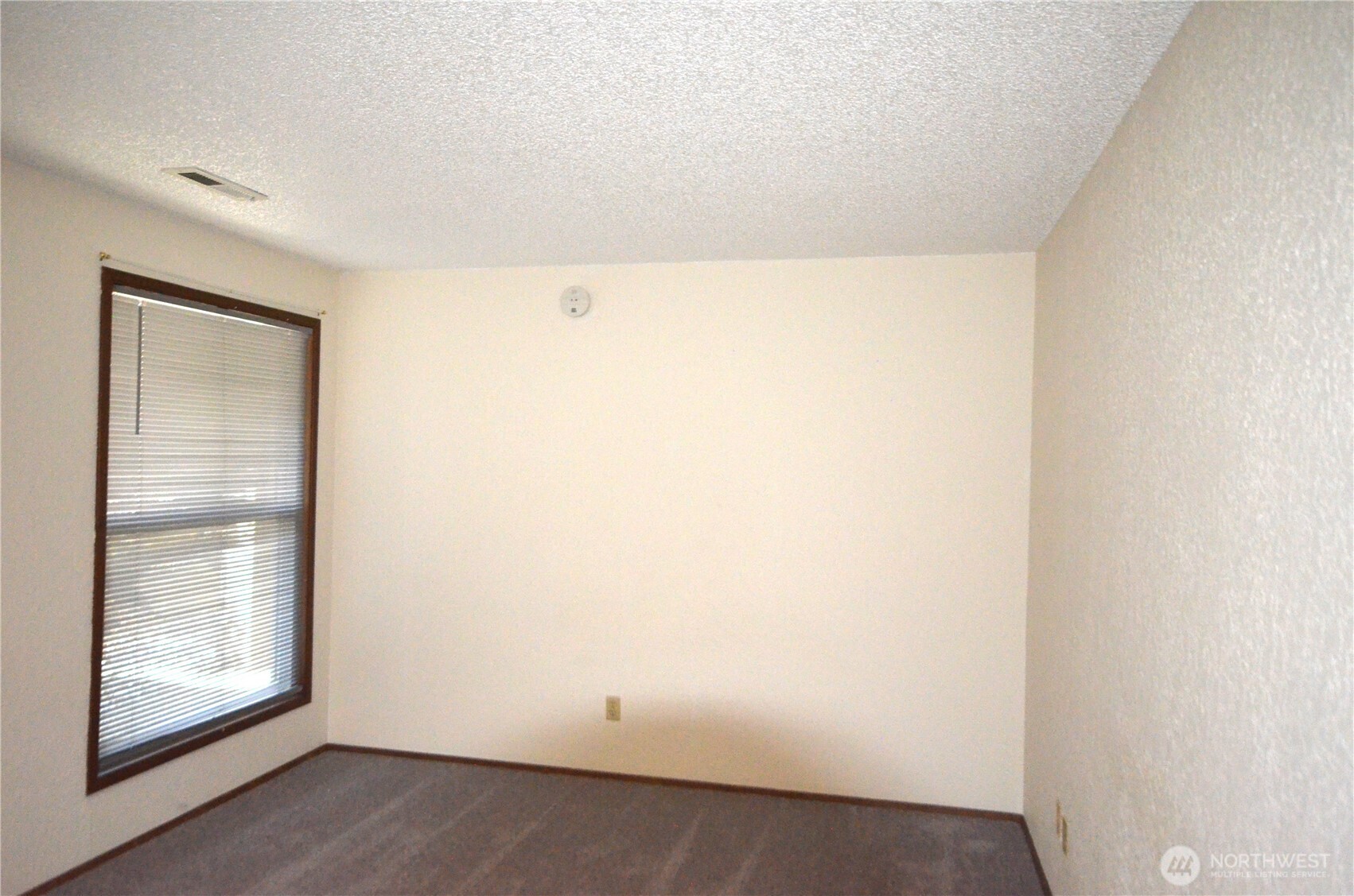 9517 Northeast 180th Street, Unit B103 Bothell, WA 98011 - Photo 14 of 22