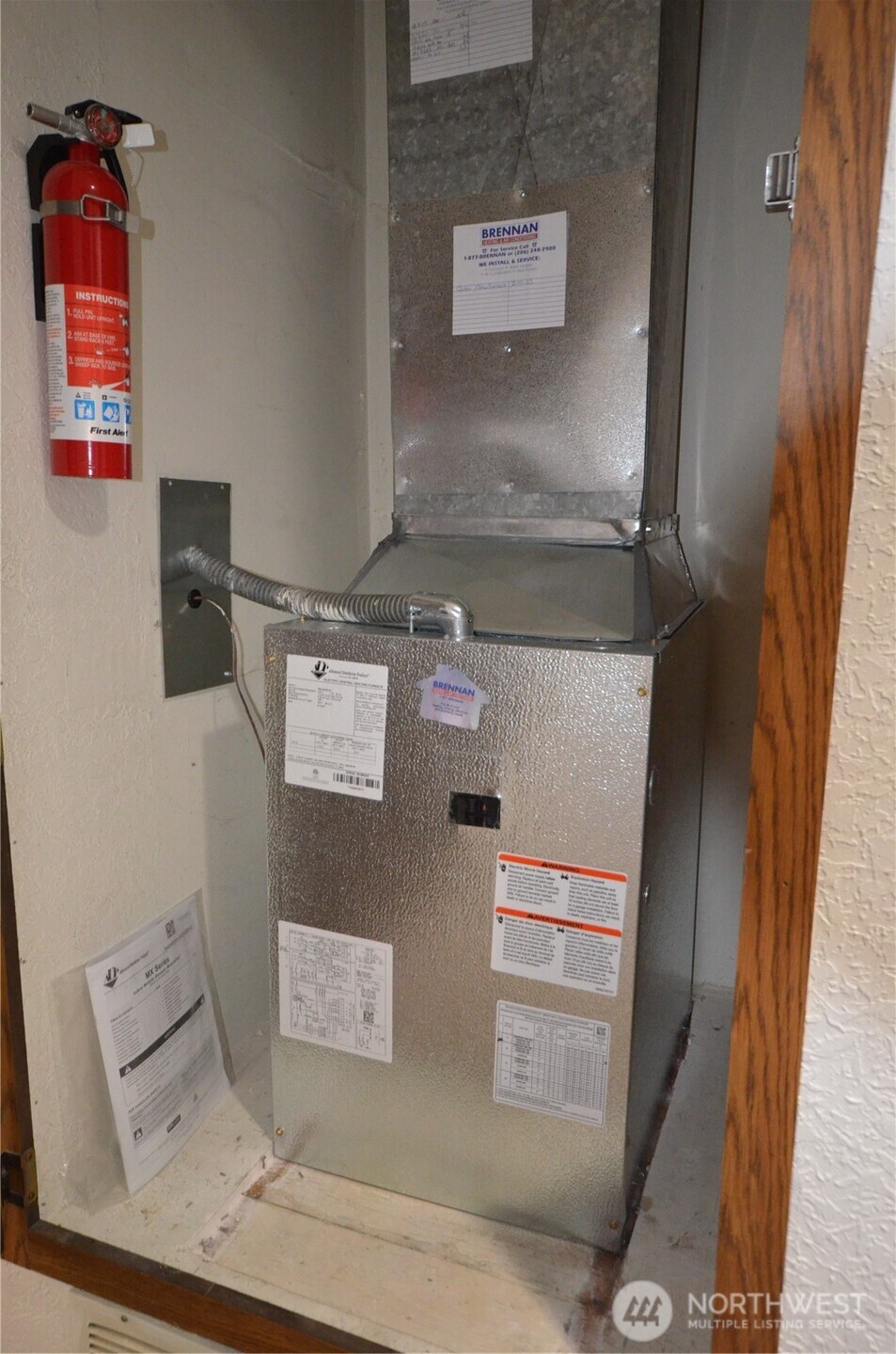 9517 Northeast 180th Street, Unit B103 Bothell, WA 98011 - Photo 16 of 22