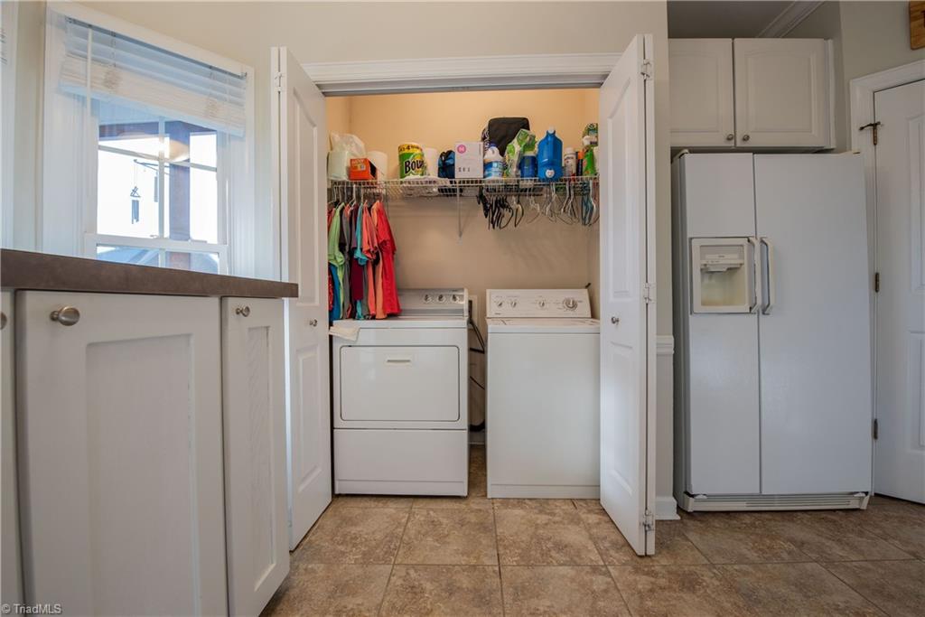 1441 Hege Road Lexington, NC 27295 - Photo 9 of 50 Gallery Image 9