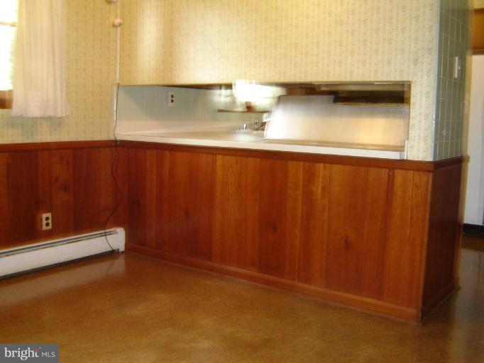 3616 Clifmar Road Windsor Mill, MD 21244 - Photo 16 of 30 Kitchen/Dining Room