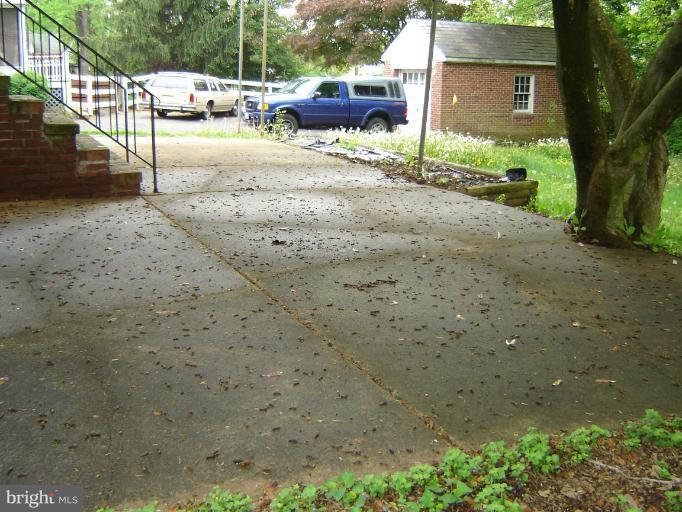 3616 Clifmar Road Windsor Mill, MD 21244 - Photo 26 of 30 Patio