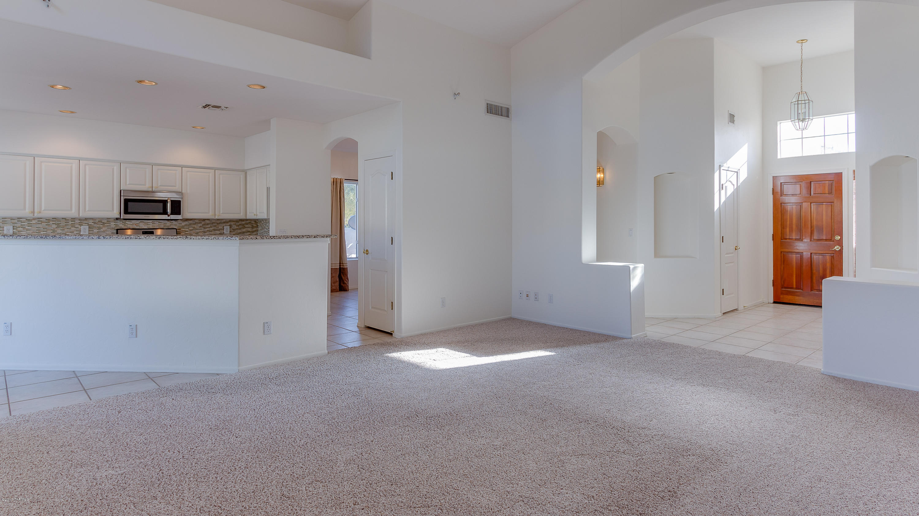 11264 North Copper Spring Trail Oro Valley, AZ 85737 - Photo 6 of 16